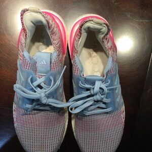 Adidas Ultra boost woman’s sneaker